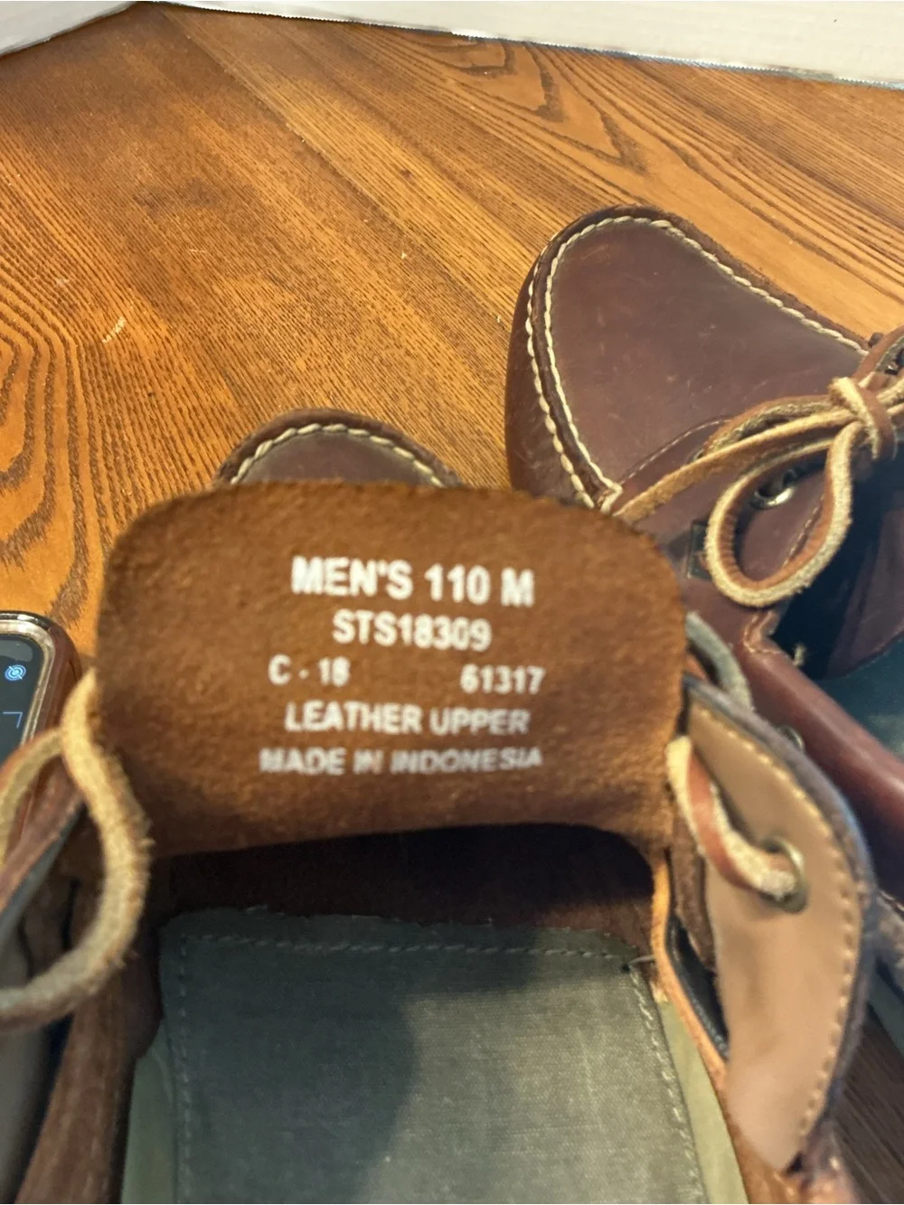Sperry Top-Sider Brown Leather Authentic 2-Eye Boat Shoe. Size 11 (see size pic)